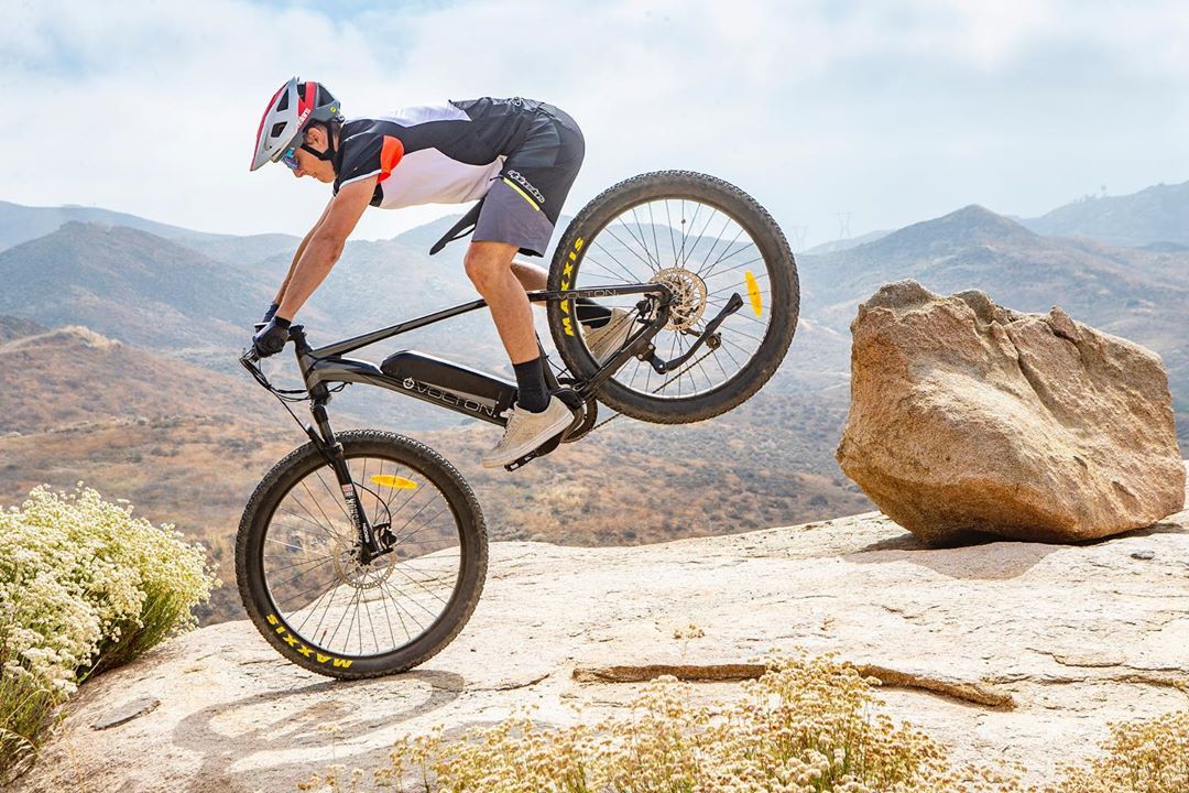 Tracker Ultra EMTB - CHARGED UP FREEDOM